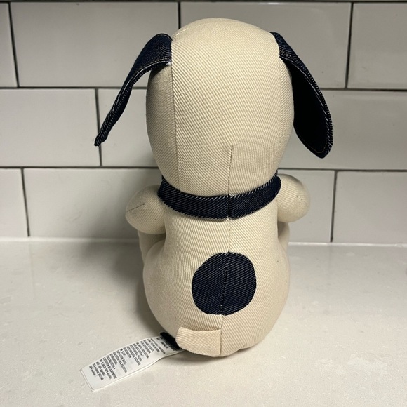 Limited Edition 2024 Snoopy Plush - Picture 3 of 7